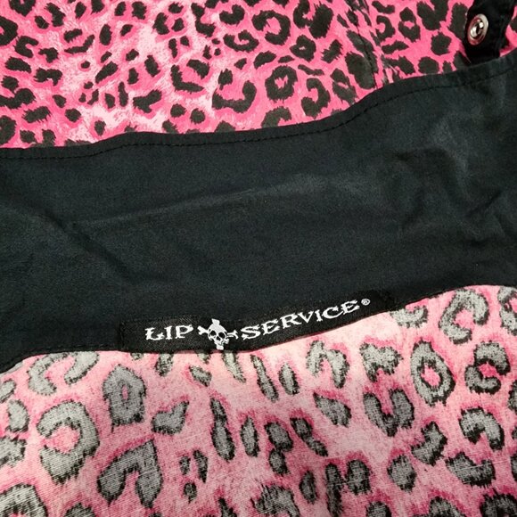 Late 90s / Y2K Lip Service Pink Leopard Print Button Up With Buckles Military S - Picture 5 of 6